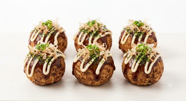 Takoyaki (6 Pieces).
